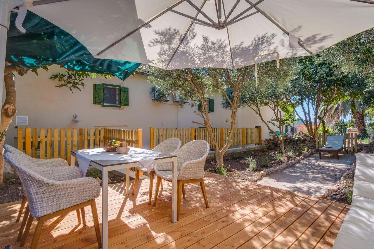 Ferienwohnung Casa Rustica Mali Lošinj Exterior foto