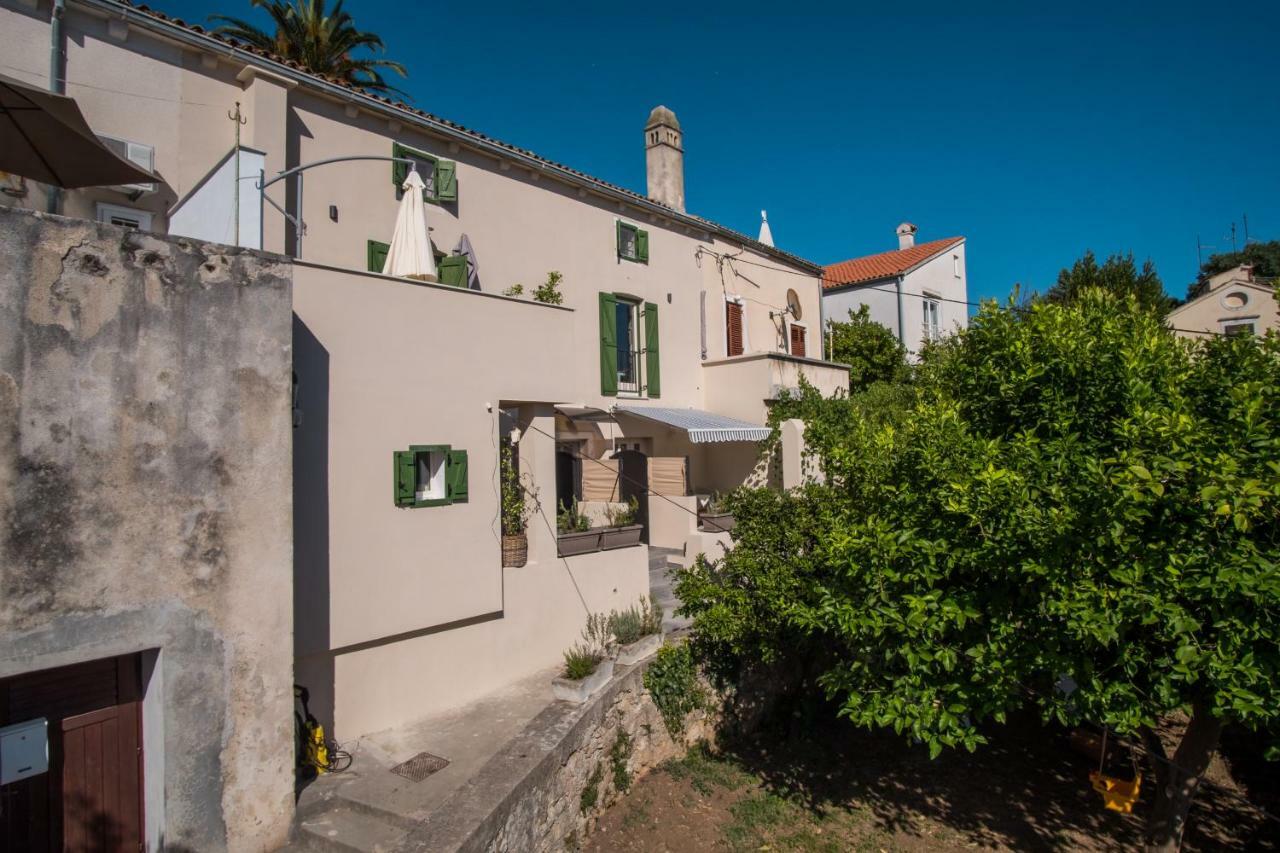 Ferienwohnung Casa Rustica Mali Lošinj Exterior foto